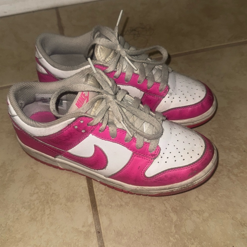 Girls Nike Dunks